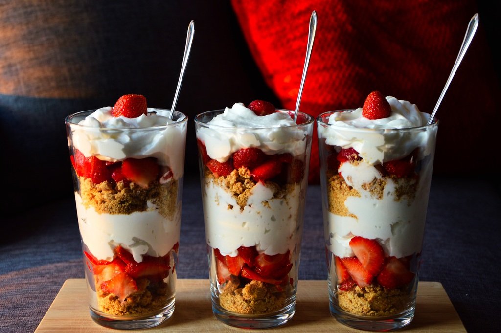 fruit-sweet-meal-food-red-produce-854754-pxhere.com